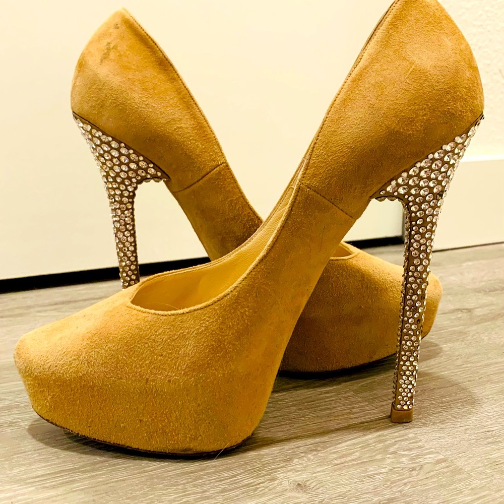 Beautiful Jimmy Choo Shoes With Swarovski Crystal Heels